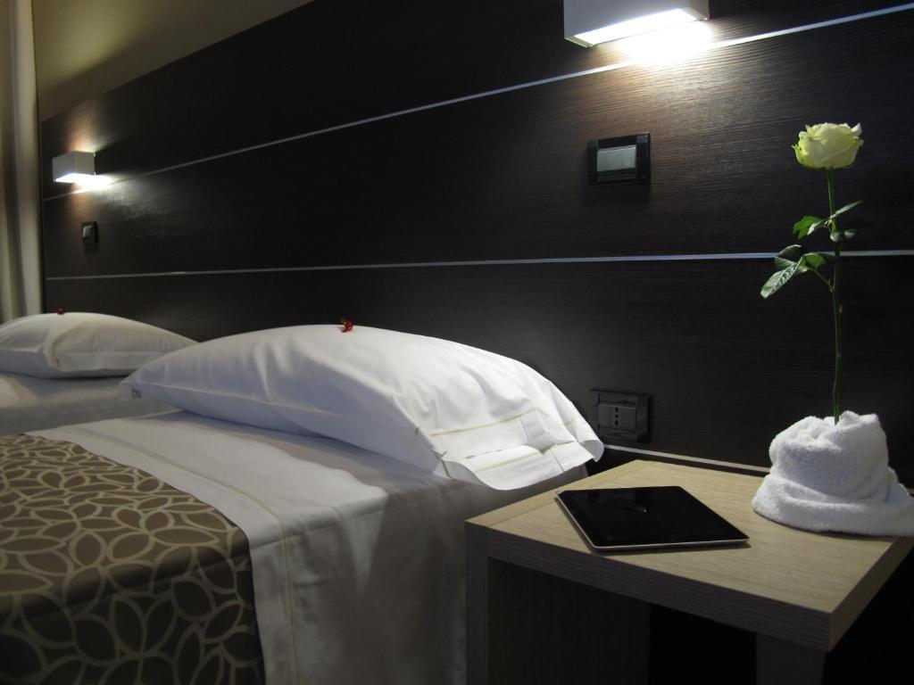 Hotel La Conchiglia Romano di Lombardia Ruang foto